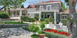 hotels in mytilene - Oikies Houses Mytilene