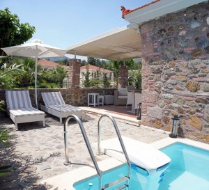 mytilene suites - Oikies Houses Mytilene